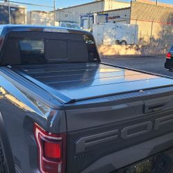2020 Ford F150 Tunnel Cover 