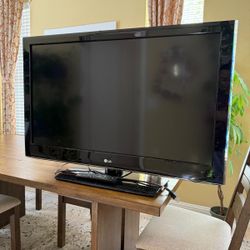 LG 40 “ Inch TV