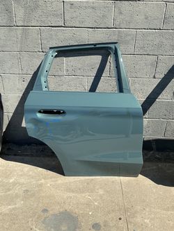 2023 - 2025 BMW X1 - REAR RIGHT PASSENGER SIDE DOOR SHELL OEM