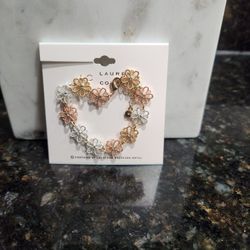 BUY 1 JEWLERY ITEM GET 1 50% OFF__LC LAUREN CONRAD Tri Tone Textured Flower Bracelet