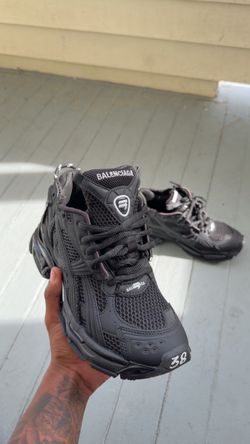 Balenciaga size 8