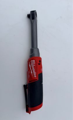 Shop Milwaukee M12 FUEL 12V Lithium-Ion Brushless Cordless 3/8 in. Extended Reach High Speed Ratchet (Tool Only