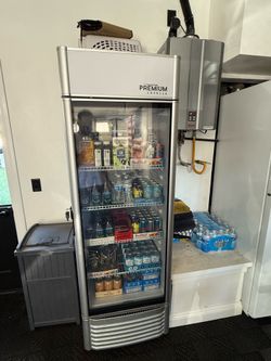 Beverage fridge