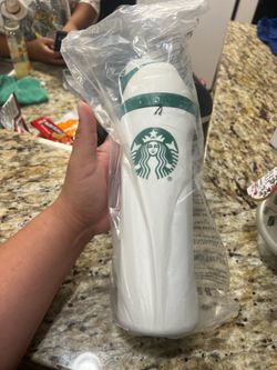 New Starbucks 2026 white owala