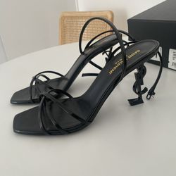 Ysl NEW Heels Size 9 (US)