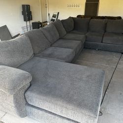 Huge Sectional Sofa. Sectional Couch. 