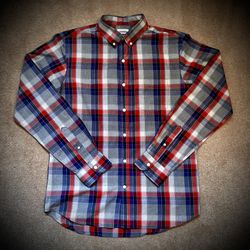 (#120) Old Navy Men’s Long Sleeved Shirt