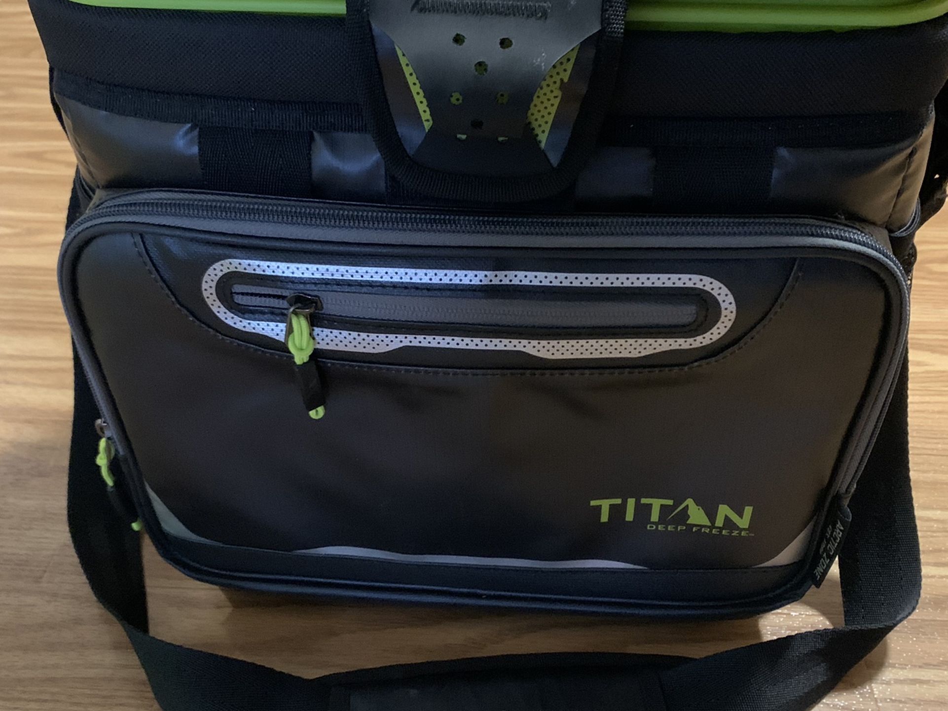 Titan Deep Freeze Cooler