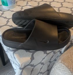 Nike woman sz 7