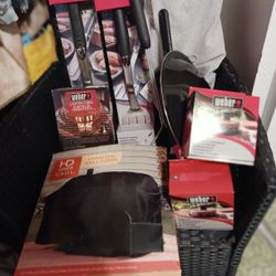 14 Piece BBQ Set Brand New Charcoal Grill Included 