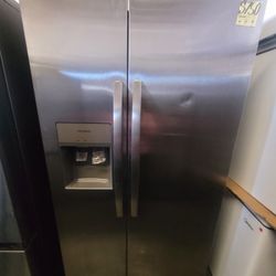Refrigerator Frigidaire 