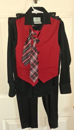 Boys Size 8 Suit