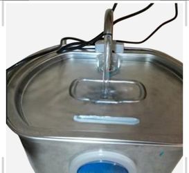 Metal Constant Circulating Water Fountain for Cats and Dogs