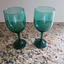 2 Vintage Green Wine Glasses