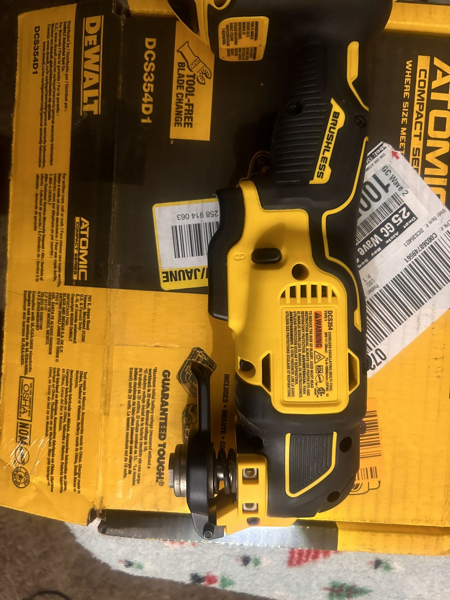 Oscillator Dewalt