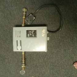 rheem ecoSense RET-9 tankless hot water heater 220/240 v 38amp 9000watt 