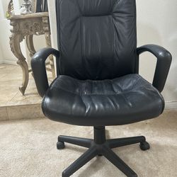 Used Black Leather Desk Chair