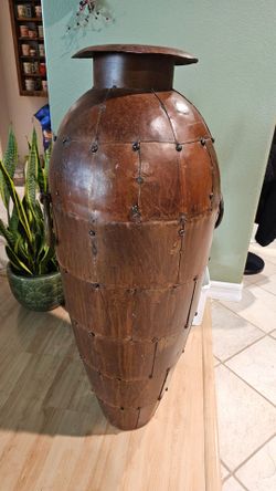 45" Metal Decorative Vase