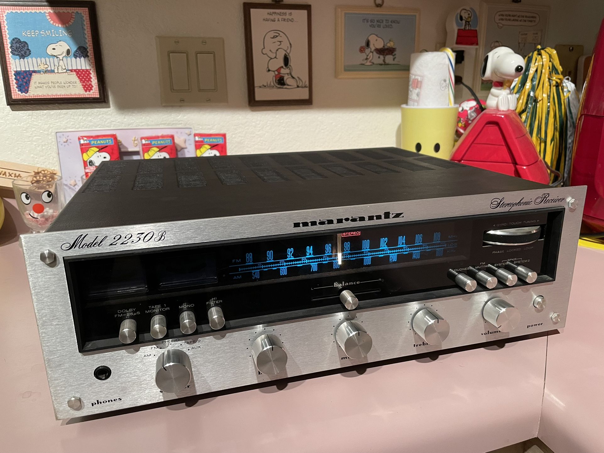 Marantz 2230b Vintage Stereo Receiver - Very Nice