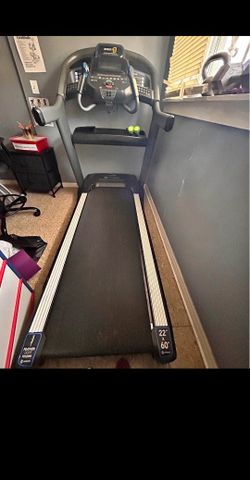 HORIZON 7.8 AT TREADMILL ( LIKE NEW & DELIVERY AVAILABLE TODAY)