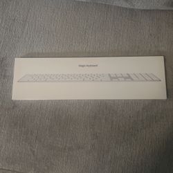 Apple Magic Keyboard With numeric Keypad