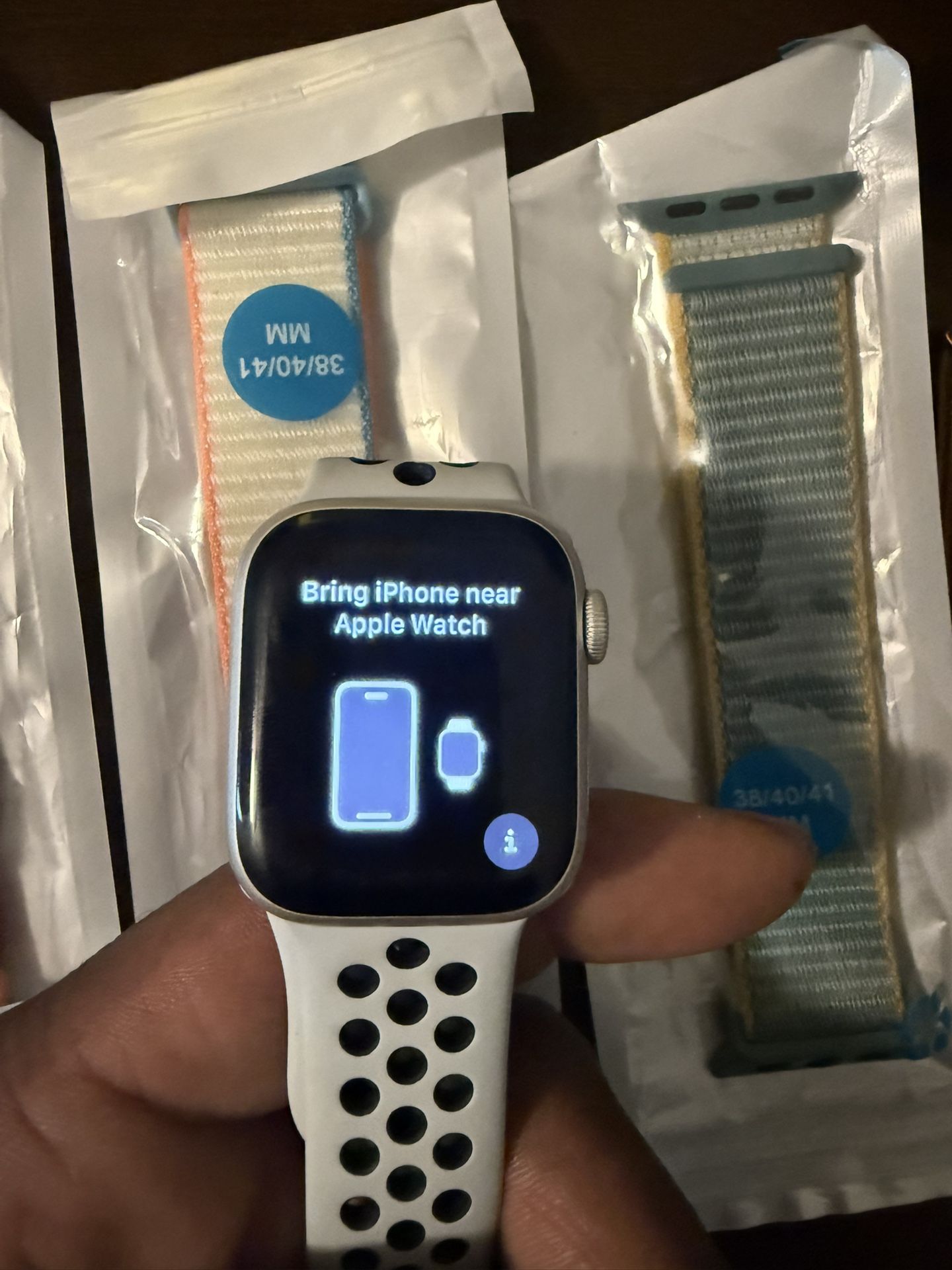 🚨Apple Watch Series 7 – Nike Edition (41mm) – $175🚨