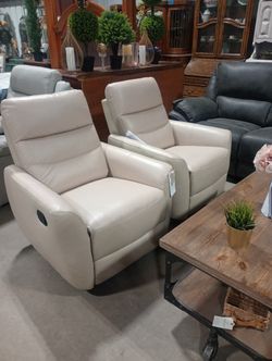 Sofas, Living Room Sets, Couches, Sectionals And Recliners