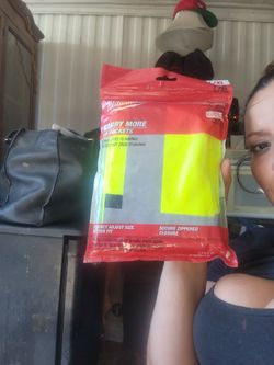 Milwaukee High Visibility Safety VesT Class R TYPE 2