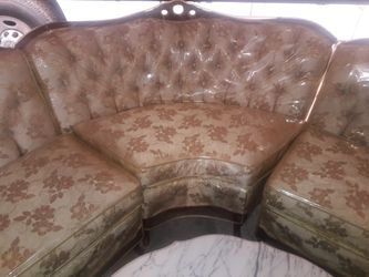 French Provincial Sectional
