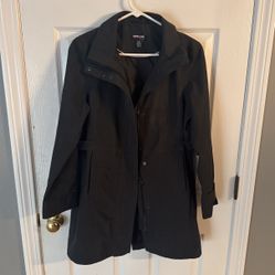 Kirkland women’s black jacket