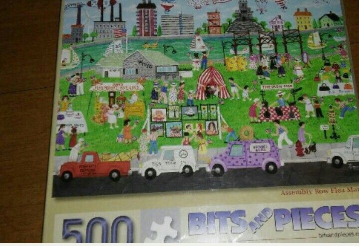 BRAND NEW FACTORY SEALED 500 BITS AND PIECES PUZZLE. ASSEMBLY ROW FLEA MARKET. COLLECTORS PUZZLE!!