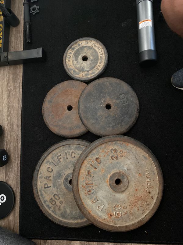 Weights for 1inch bar (150lbs) free 12lb for Sale in Hanford, CA OfferUp