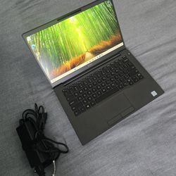 Dell Latitude 7400 14" Laptop Core i5-8365U 1.6 GHz 16 GB 256 GB Windows 11 Pro