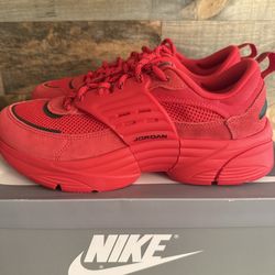 Air Jordan Trainer University Red