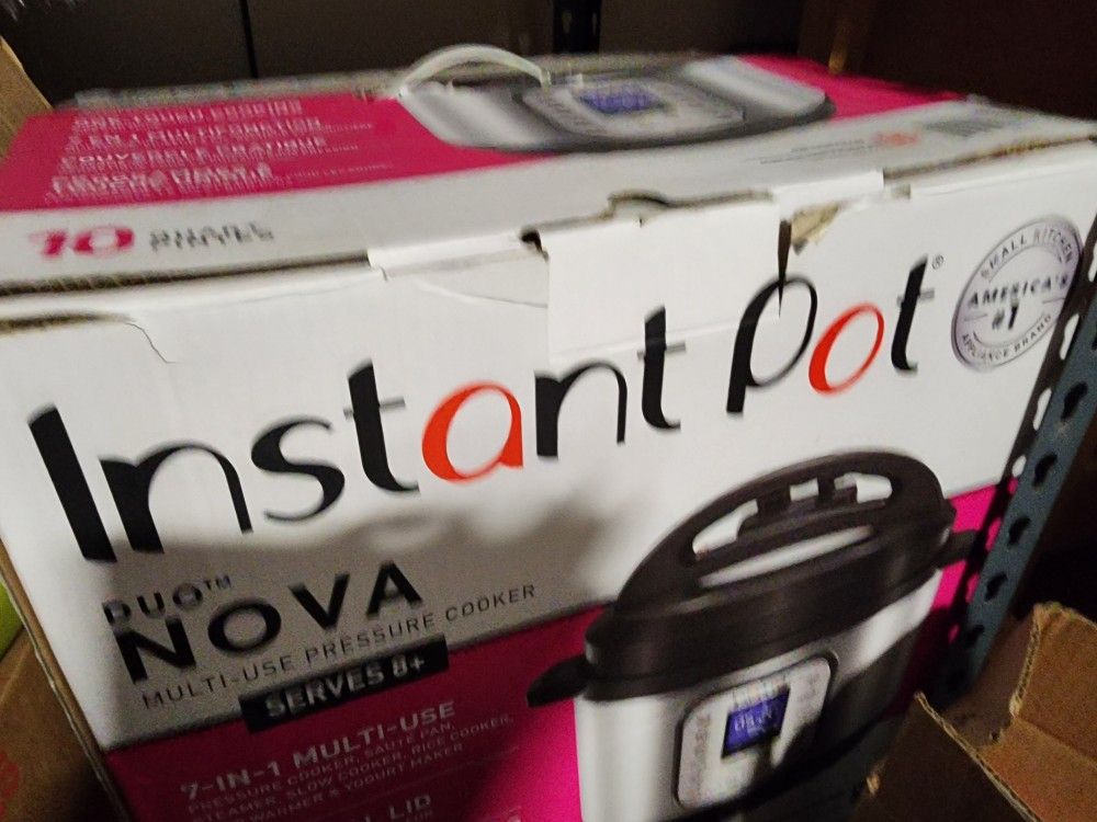 Instant Pot-10 QT. Slightly Used