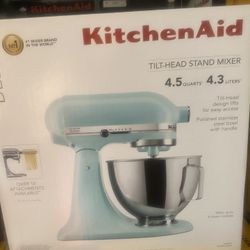 Kitchen Aid Mixer 4.5