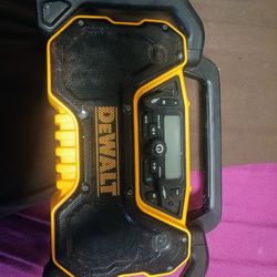 DeWalt Radio Text Me213,852,4581