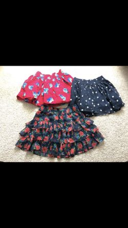 Abercrombie girls skirts small medium and large