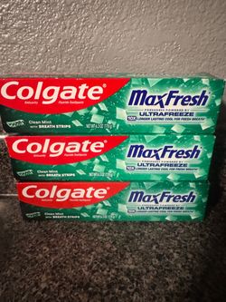 Colgate MaxFresh Clean Mint Toothpaste 3-Pack