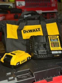 DEWALT 2.0 Ah Battery, Charger and Tool Bag Bundle