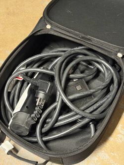 Level 1 EV Charging Cable with Carry Case