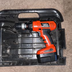 Cordless drill - Black And decker 