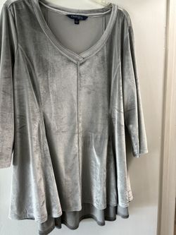 Silver Velour Tunic XL, Drapes Out Over Hips 