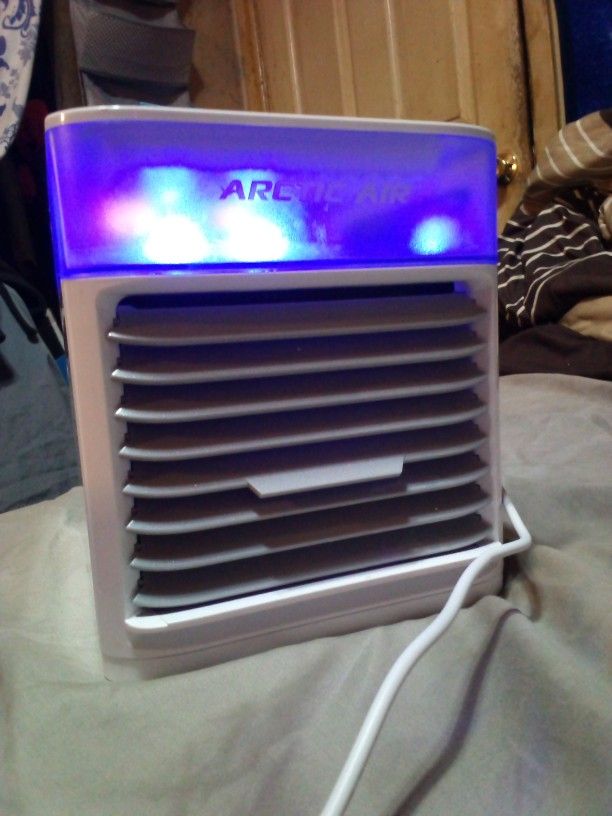Arctic Air Miniature Air Conditioner 