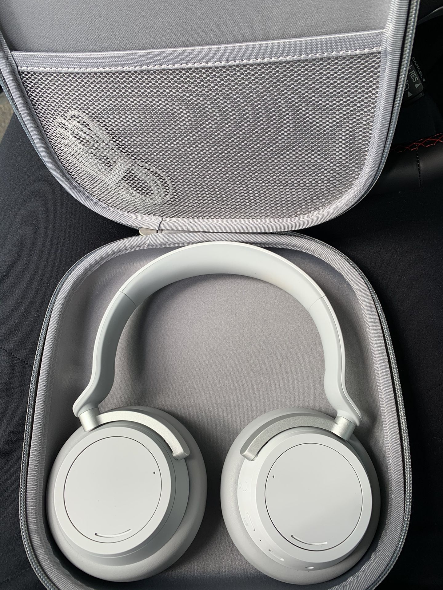 Microsoft Surface Headphones