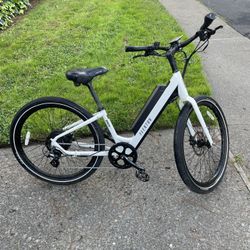 Aventon Pace 500 Size Small 