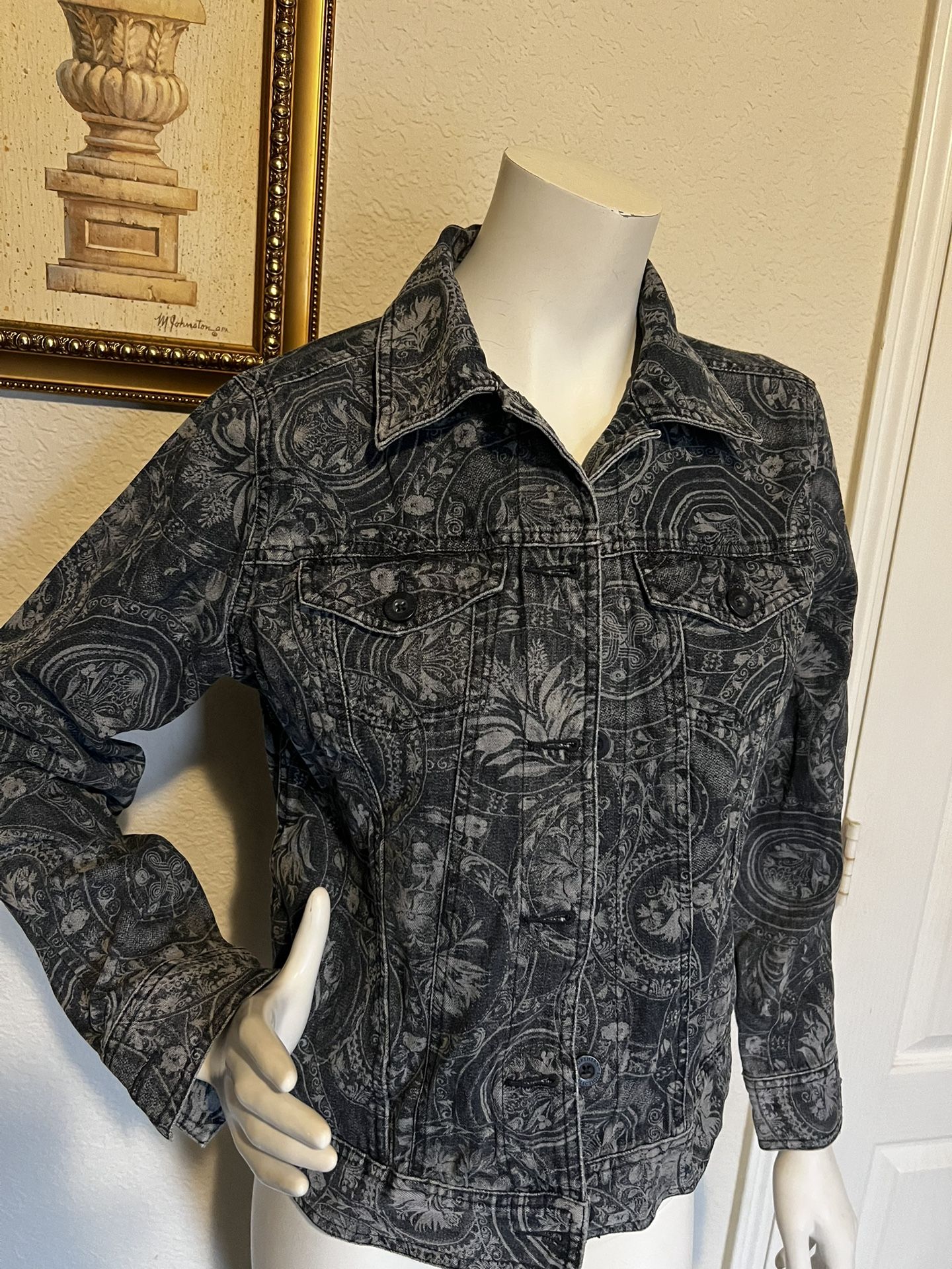 Northern Reflections women’s denim jacket size S