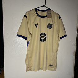 Barcelona X Kobe jersey size 2x