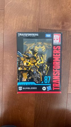 Transformers Studio Series 87 Bumblebee Dark of the Moon