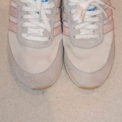 Adidas Women's Size 8